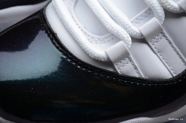 AIR 11  'Emerald' Low Retro Jordan 528895-145 1111